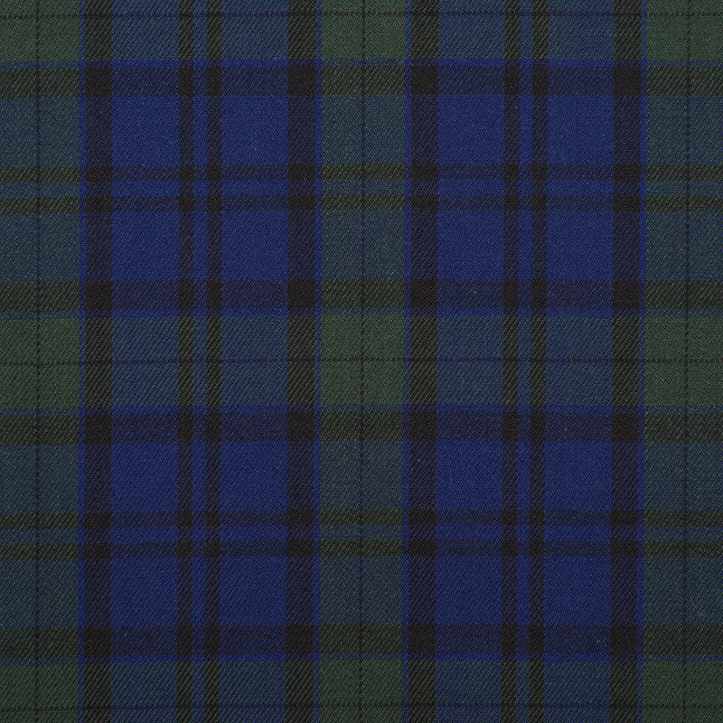 シンプルな装いに映えそうなチェック柄ハンカチ。 ツイルのなめらかさのある薄手の生地です。